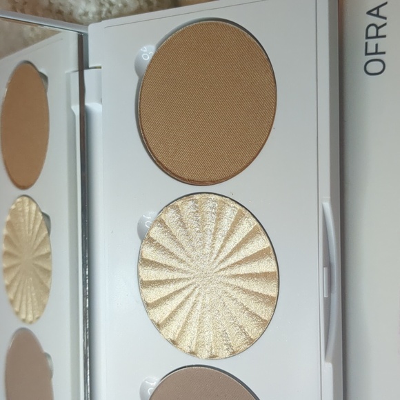 OFRA Face It Midi Palette in LIGHT, 12g/042oz(3x 4g/0.14) - Picture 3 of 11